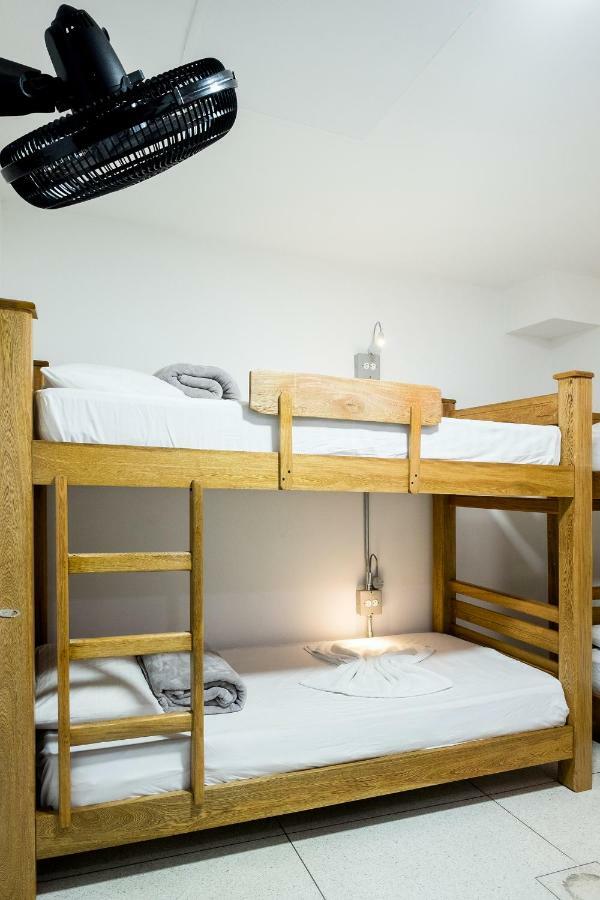 Medellin Backpacker Hostel Екстер'єр фото