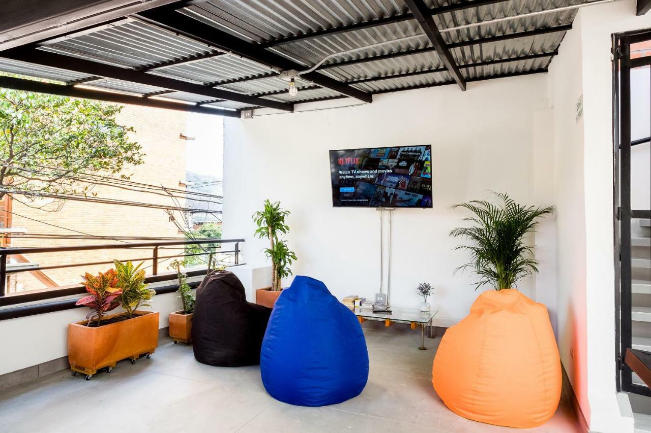 Medellin Backpacker Hostel Екстер'єр фото